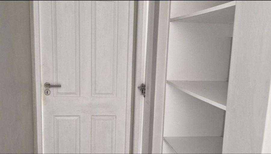 2 Bedroom Property for Sale in Kidds Beach Eastern Cape